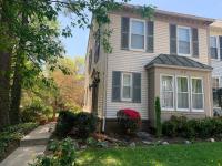 Townhouse with High Speed WiFi & Free Parking - B&B