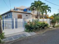 GIGI HOUSE évidemment - Bed and Breakfast Capesterre-Belle-Eau