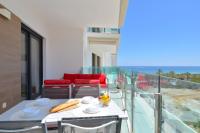 Appartement 2 Chambres avec Balcon et Vue sur la Mer