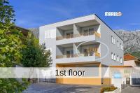 Marula Apartments - 5 min walk to beach, supermarkets, restaurants - balcony, parking & bicycles - B&B
