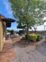 Casa Vacanze Villa Marisa - B&B San Costanzo