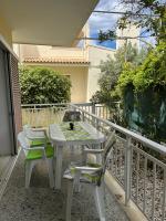 Dimos Apartments Nr 2 - B&B