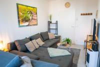 223 Gemütliche Dachgeschosswhg im Herzen Neuss - B&B Neuss