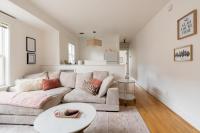 The Bohemian Spirit - Live Music, Eateries & Bars - B&B
