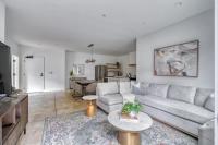 The Artist's Oasis on Alberta - 90 WalkScore - B&B