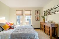 Stay Portland - Color Splash Apartment in the Heart of Portland - Bed and Breakfast