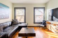 Stay Portland - Portland Classic - Walk to Local Coffee & Food - B&B Portland