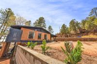NEW I Hot Tub I Game Room I Arcade 15k Games I Nearby Hikes - Chambres d'hôtes Flagstaff
