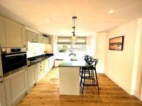 Bright & spacious ground floor garden maisonette - Ferienwohnung