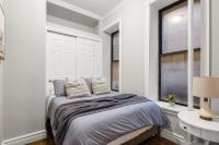 Stylish Escape Modern 2BR Condo on Prince Street - B&B New York