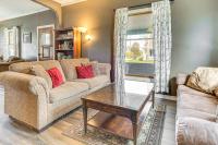 The Junction Victorian Home in Quaint Fortville! - Chambres d’hôtes Fortville