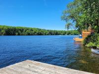Castaway Cottage on Croton Pond 4 - Bed and Breakfast