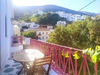 Traditional Family House First Floor - B&B Koronos