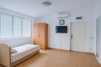 Standard Triple Room with Sea View