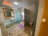 Deluxe Zimmer mit Kingsize-Bett