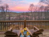 Paws & Peaks Lakeview Lodge Hot Tub Amazing View - Ferienwohnung Oakland