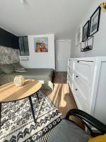 studio indépendant rdc - B&B