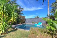 Villa Emeraude Montvert - classée 4 étoiles, climatisée avec piscine - Chambres d'hôtes Saint-Pierre