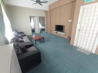 DarulMakmur Apartment - B&B