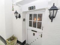 Character 3 Bed Cottage, Close to Waters edge, Parking - Ferienwohnung Looe