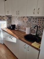 Wine Road Apartment - Bed and Breakfast Gura Vadului