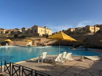 lavista cozy chalet one bedroom - B&B Al ‘Ayn as Sukhnah