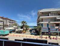 SkyView Paralia - B&B