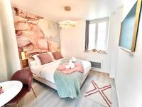 RoseMarine by MRODBNB - Escapade Romantique - Appart Neuf- 25m Plage & Resto - Ciné - Popcorn - Ciel de Pluie XXL - B&B