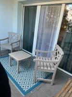 La Pessacaise conviviale Nice friendly apartment with Terrace Pessac Bordeaux - Ferienwohnung Pessac