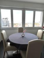 FabFour Appartamento - Centrale - Piazza Fontana - B&B
