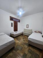 Lit Simple dans Dortoir de 4 Lits