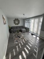 Modern 3-Bed Family Home in Quiet Sheffield Area - Chambres d’hôtes Wincobank