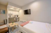 Peaceful Studio Close to Fenway - Bed and Breakfast Boston