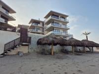 Beachfront, New Apartment at New Mazatlan - B&B Ciudad Mazatlán