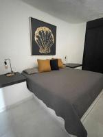 Studio-Apartment mit Balkon