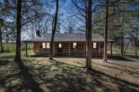 Cozy Lux Cabin With Game Room - B&B