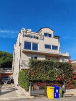 Apartamento de 2 dormitorios con terraza