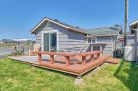 Akari Bungalows #1 - Bed and Breakfast Long Beach