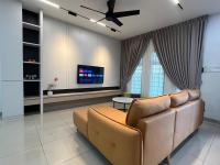 5 min to AeonBig , Old Street, BP Mall & D Garden Batu Pahat - B&B