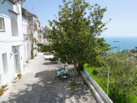 Casa Ninà- Camere con Vista Mare e Terrazza a Raito, Costiera Amalfitana - B&B