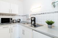 Probsteier Platz Windsurfer - B&B Laboe