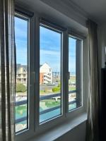 La Marina-Studio, vue mer avec balneo - B&B Deauville