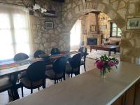 Kidóni Villas - Bed and Breakfast Gaïtánion