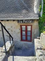 Gîte "La Petite" - Bed and Breakfast
