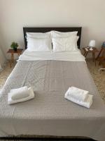 Aqua Home in Perea Thessaloniki - B&B Peraía