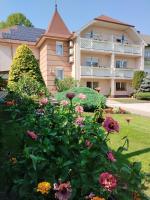Klára Villa Apartman - B&B