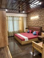 Deluxe Double Room (2 Adults + 1 Child)