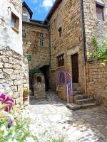 Le Gîte Latour Milieu - B&B