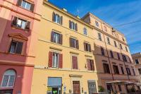 Glam Nest & Garden Colosseum - B&B Roma