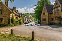 Cosy Cottage for Family & Friends! Sleeps 9, Pets Welcome - B&B